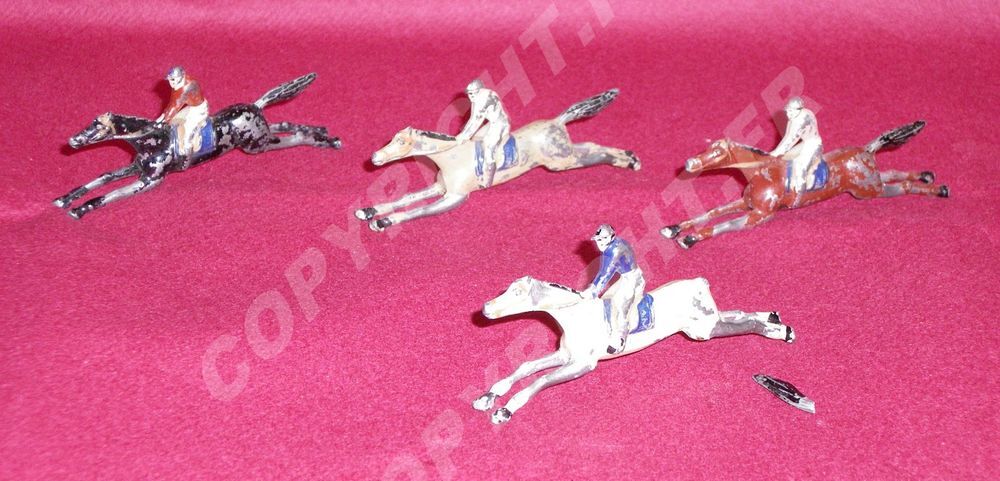 J.A. JOST J.A.J PARIS STEEPLE CHASE 4 CHEVAUX 1920 Jeux / jouets
