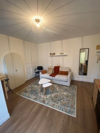  Appartement à louer 1 pièce 21 m²