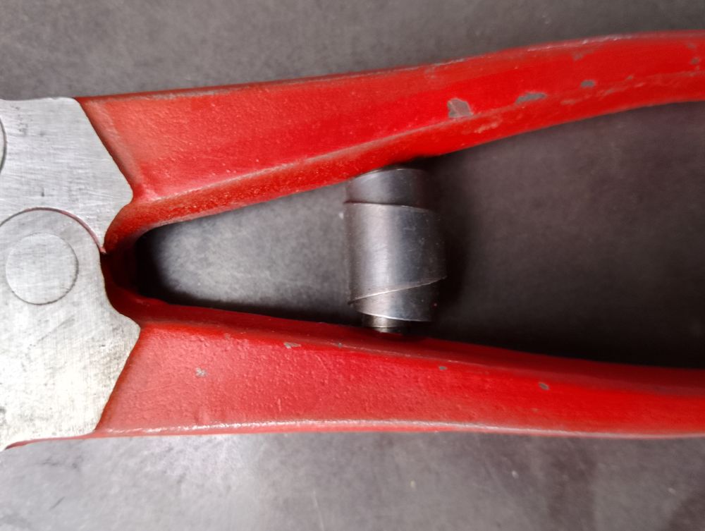 FACOM 171 pince coupante articulee corde piano Bricolage
