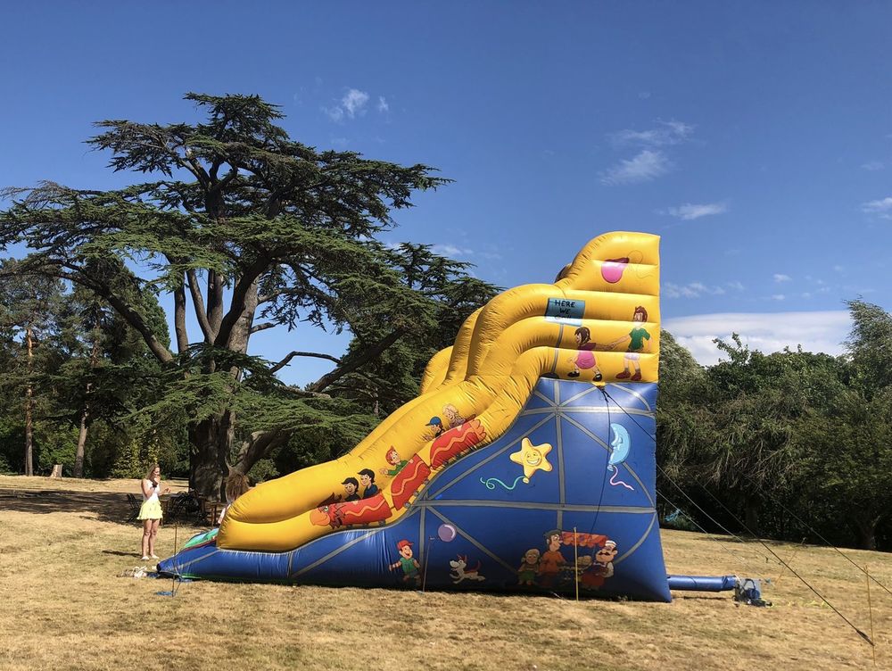 Achetez château gonflable occasion, annonce vente à AurecsurLoire (43