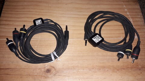 2 cbles AUDIO/VIDO NOKIA CA-75U. 12 Flers-en-Escrebieux (59)