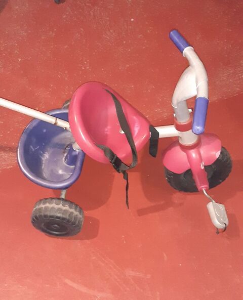 Tricycle enfant 8 Montm�dy (55)