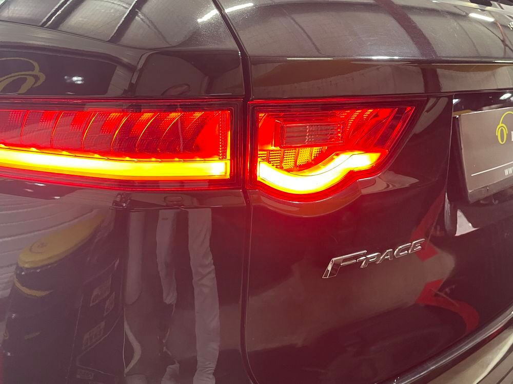 F-PACE F-Pace 2.0 D - 180 ch AWD BVA8 Prestige 2020 occasion 33700 M&eacute;rignac