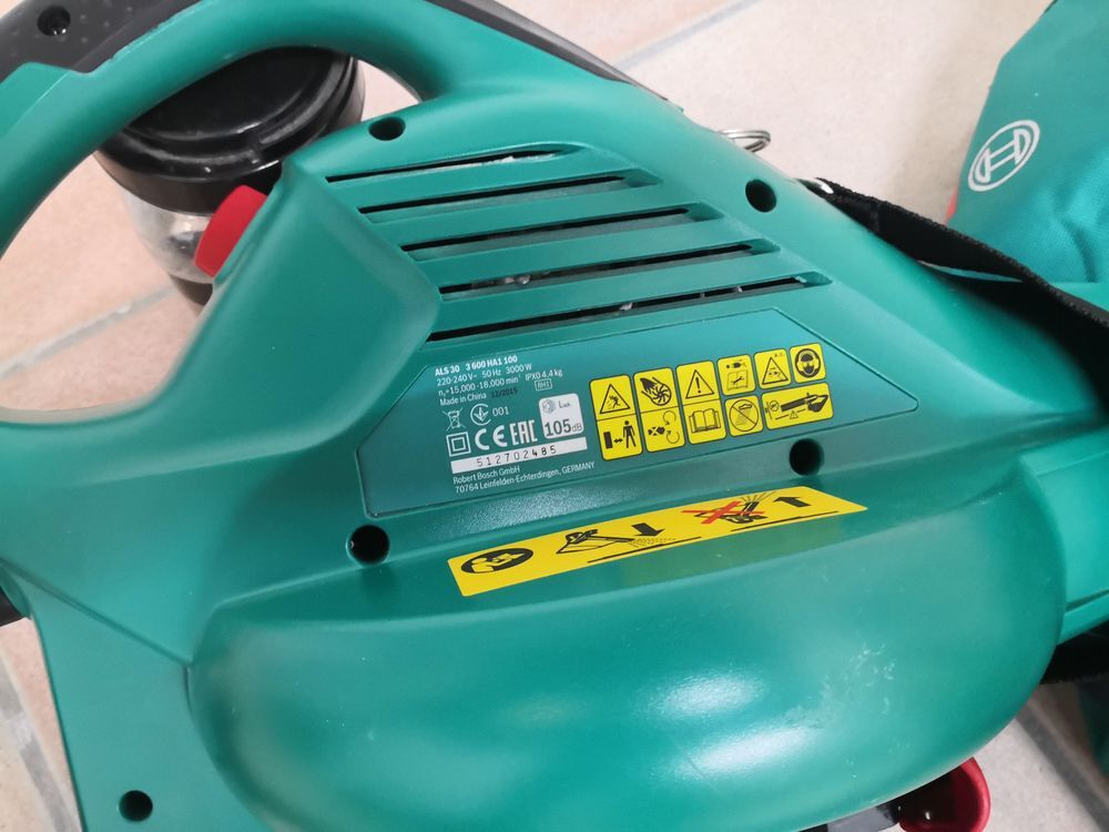 Aspirateur Bosch souffleur pour jardin Meubles
