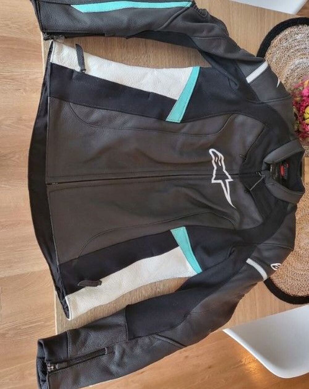 Blouson moto femme Vêtements