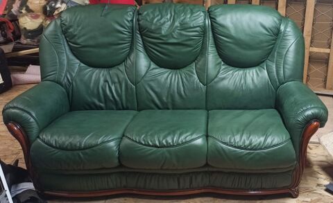 Ensemble Canap� cuir vert trois places et fauteuils 100 Ronsenac (16)