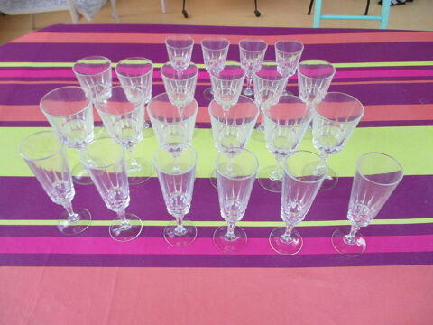 Service de verres Cristal d'Arques 52 Le Vernois (39)