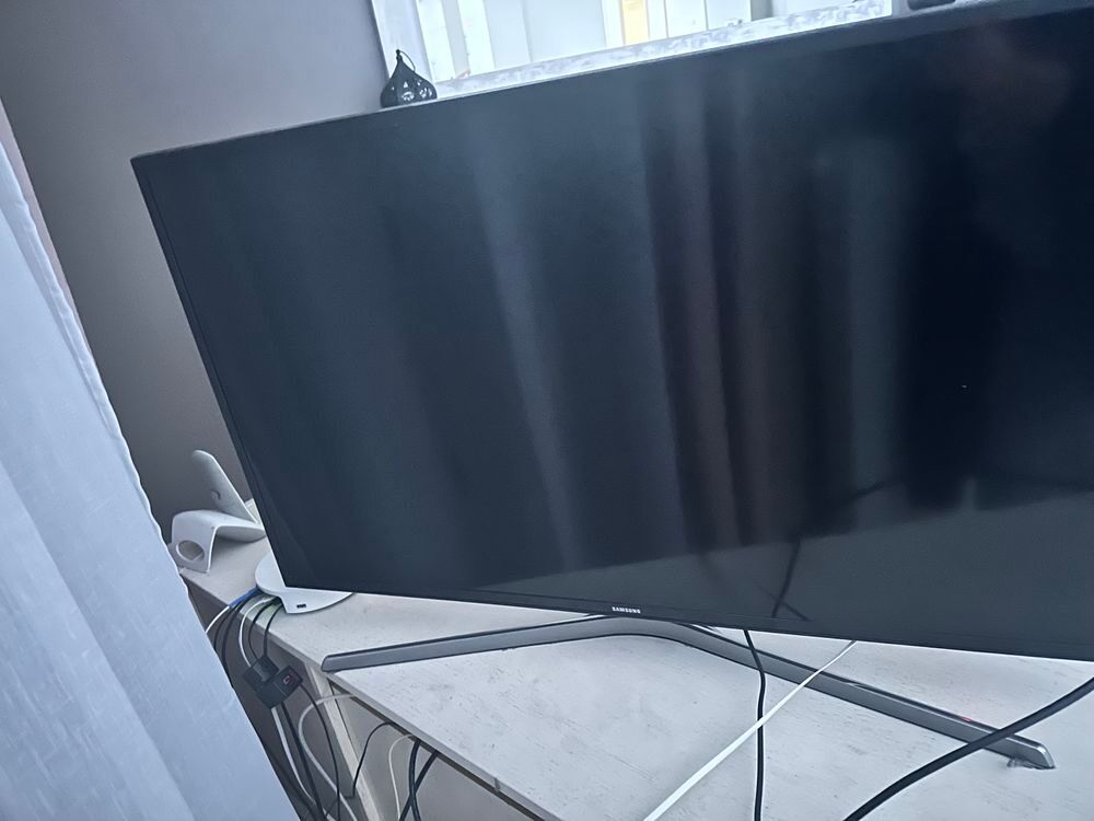 T&eacute;l&eacute;vision Samsung SMART TV 40'' Photos/Video/TV