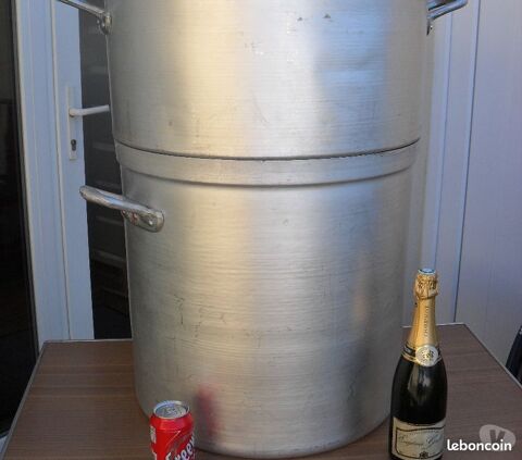 TRES TRES GRAND COUSCOUSSIER 130 Personnes 65 Villers-l�s-Nancy (54)