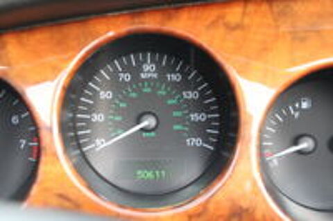 XK8 4.0i V8 2000 occasion 59310 Auchy-lez-Orchies