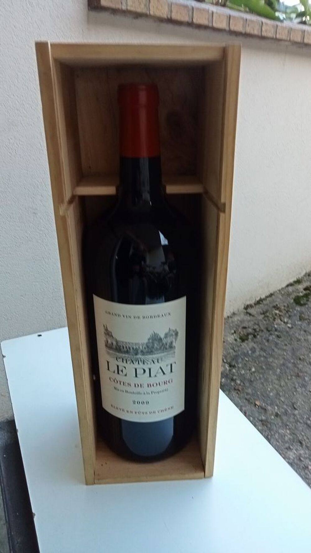 Double magnum Ch&acirc;teau Le Piat C&ocirc;te de Bourg 2009 Cuisine