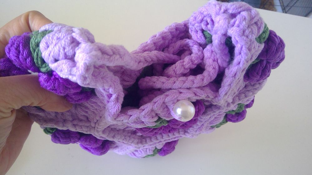 SAC CROCHET (neuf jamais utilis&eacute;)
Maroquinerie