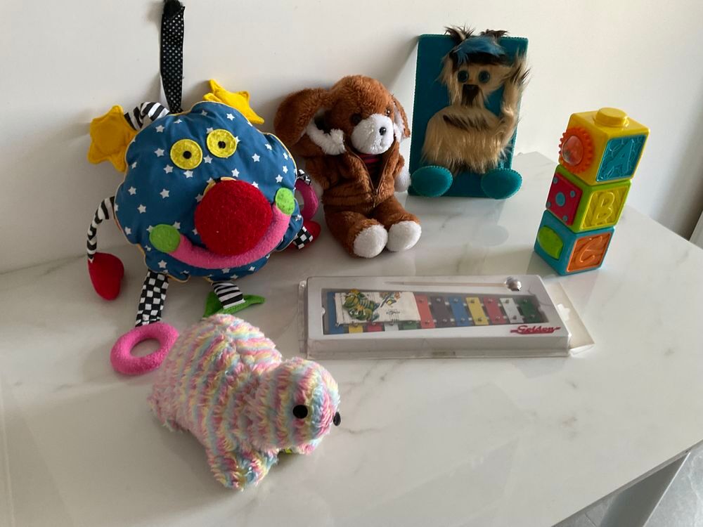 Lot nounours et jouets d'&eacute;veil premier &acirc;ge Jeux / jouets