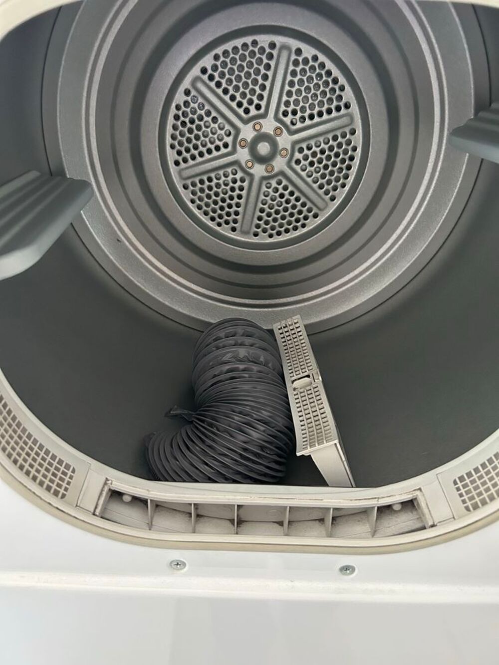 S&egrave;che linge &agrave; &eacute;vacuation Electroménager