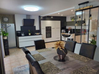  Maison � vendre 9 pi�ces 199 m�