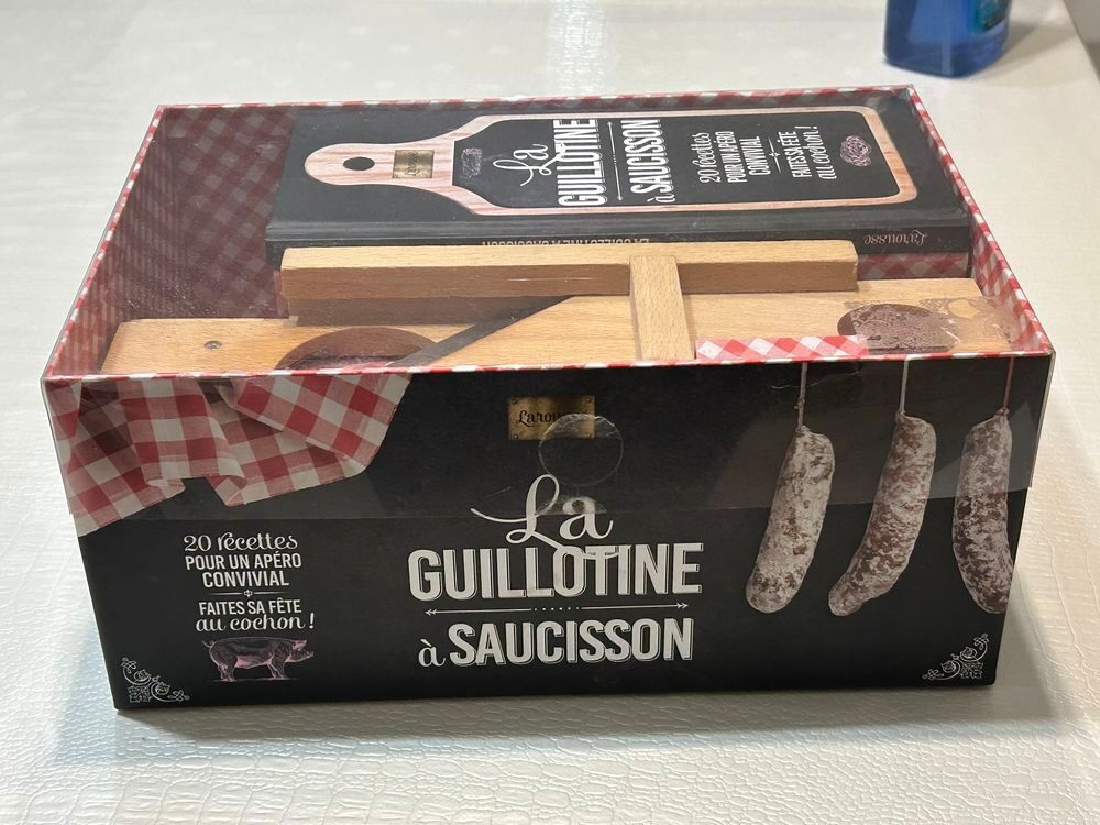 Pour trancher le saucisson Cuisine