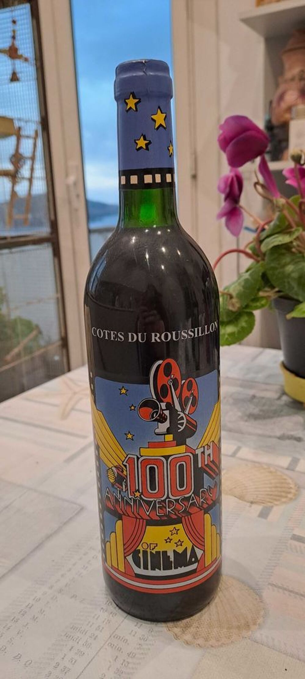 bouteille 100eme cin&eacute;ma 