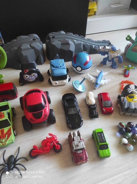 lot vhicules/ figurines 8 Elliant (29)