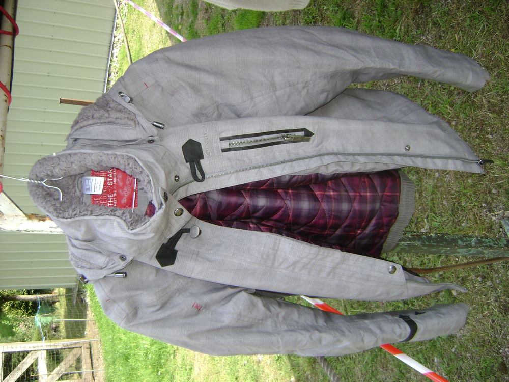 anorak gris Vtements