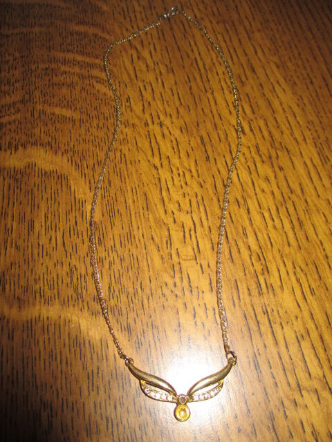 chaîne ou collier fantaisie 0 Mérignies (59)