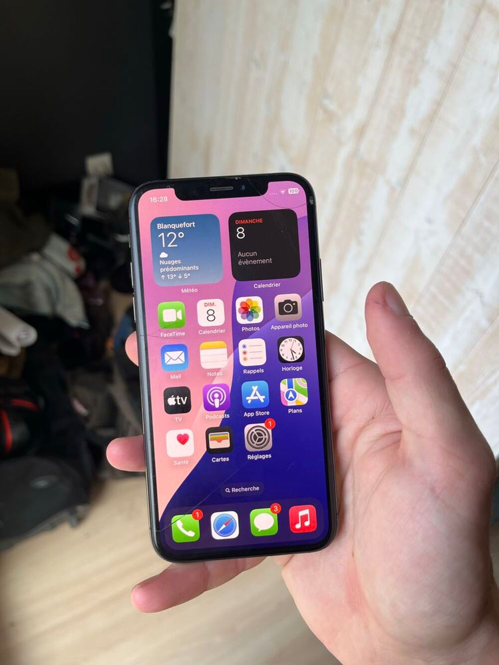iPhone XS 256go noir Téléphones et tablettes