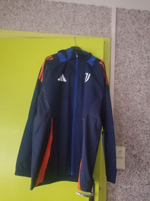 Coupe vent �   capuche Adidas Marine/orange 04/24 70 Auby (59)