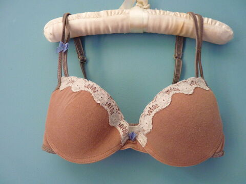 lingerie femme soutien gorge 85B TBE  1 Brienne-le-Chteau (10)
