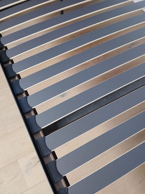 Lit 1 personne style industriel 90 Limours (91)