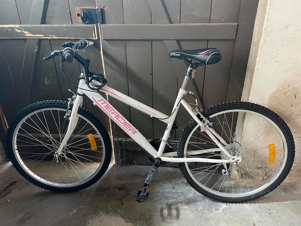 MERCIER V&eacute;lo 26" 18 Vitesses
Vélos
