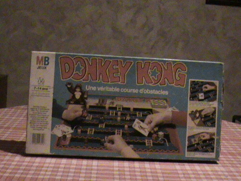 DONKEY KONG JEUX MB 1983 Jeux / jouets