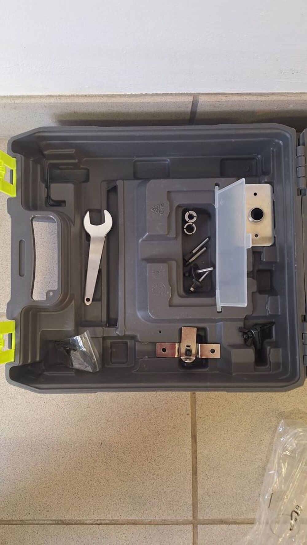 D&eacute;fon&ccedil;euse RYOBi 1600 RRT Bricolage