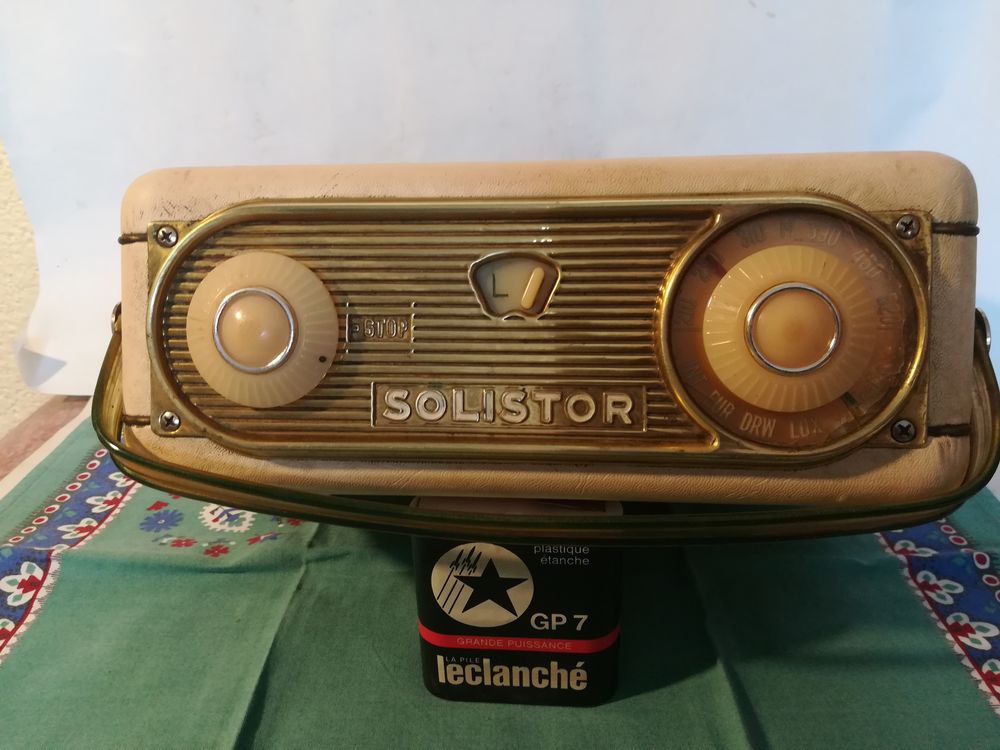 RADIO A LAMPES SUGA 
