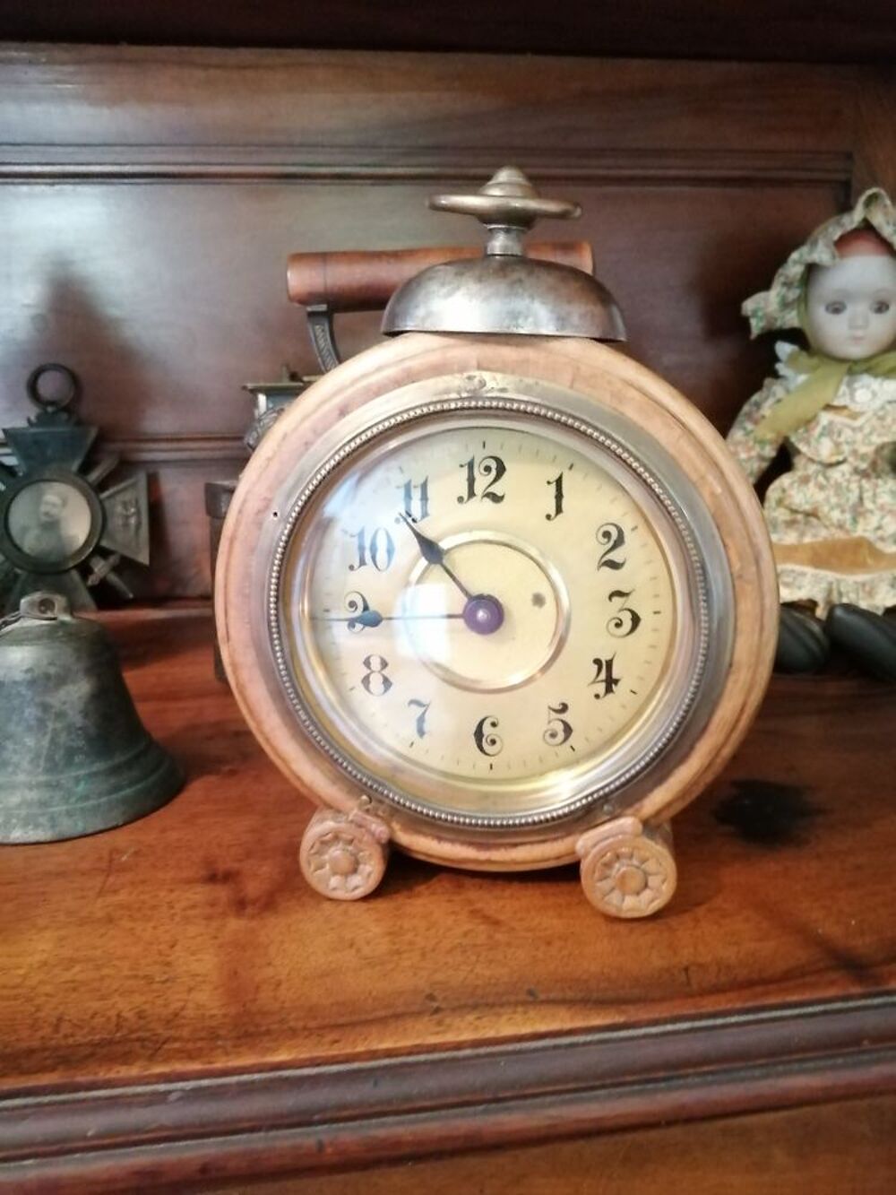 R&eacute;veil en bois vintage ann&eacute;e 30 