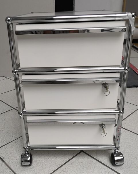 Caisson de bureau usm haller  blanc pur 1150 Provins (77)