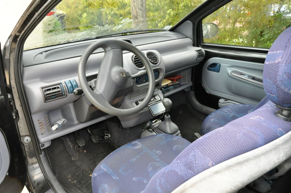 Twingo 1.2i Wind 1995 occasion 16600 Magnac-sur-Touvre