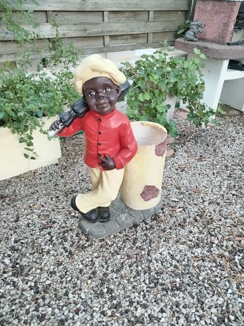 Porte parapluie,  ou porte plante, personnage 40 Cannes La Bocca (06)