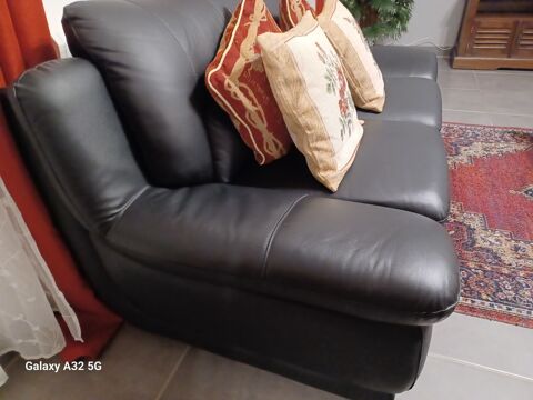 Fauteuil deux places en cuir neuf 300 Villenoy (77)