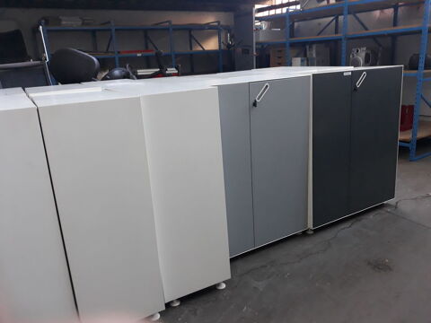 meuble bas de rangement  2 porte avec �tag�re en ferraille 139 Villeurbanne (69)