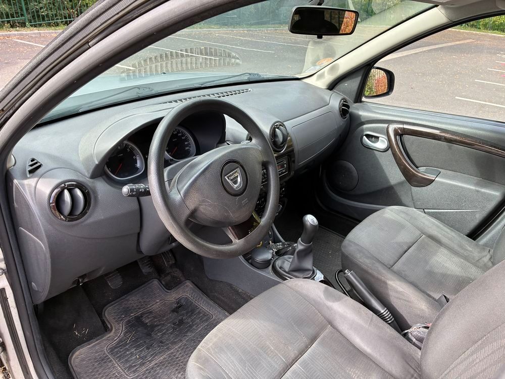 Duster 1.5 dCi 85 4x2 Laur&eacute;ate Euro 4 2010 occasion 95240 Cormeilles-en-Parisis