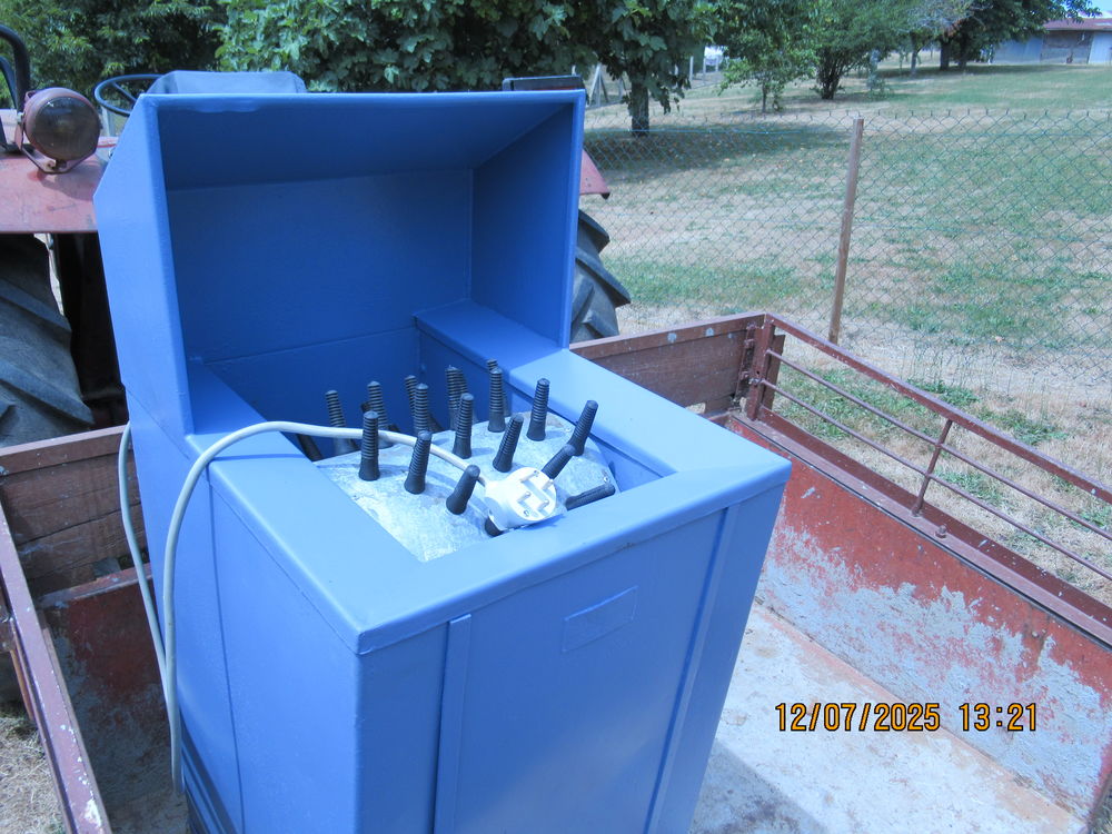 PLUMEUSE POUR VOLAILLES Bricolage