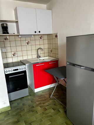  Appartement à louer 1 pièce 25 m²