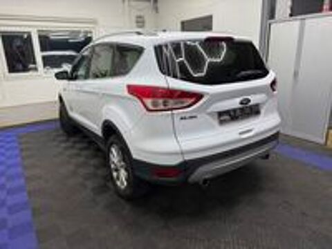 Kuga 2.0 TDCi 150 S&S 4x4 Titanium 2015 occasion 69120 Vaulx-en-Velin