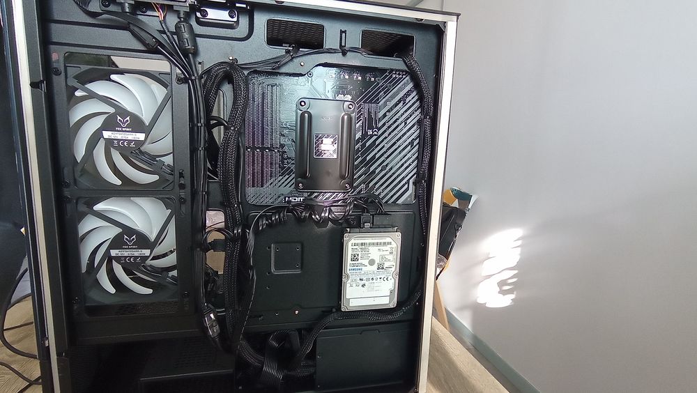 PC Aquarium assembl&eacute; ASUS TUF GAMING B550-PLUS
Matriel informatique
