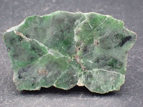 Diopsidite & Uvarovite & Pyrite (polie d'un cot�) Outokumpu 22 Bertrichamps (54)