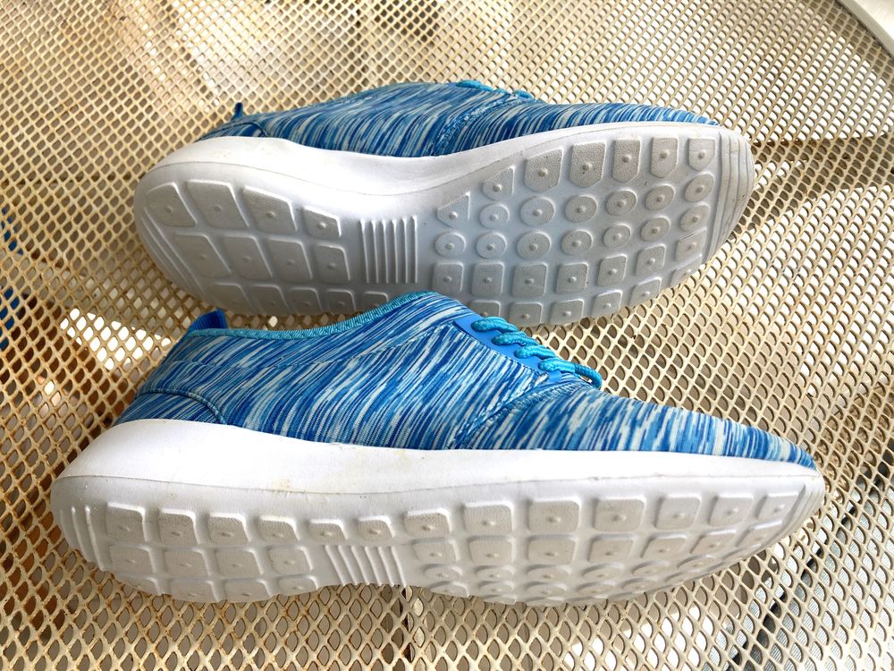 Sneakers femme, neuf Chaussures