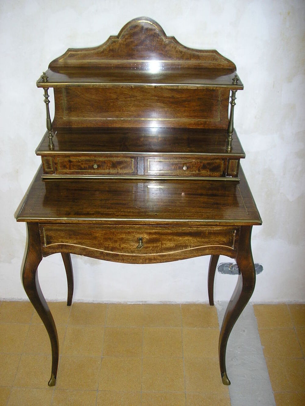 Secr&eacute;taire de Dame Meubles