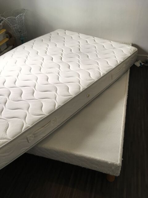 Lit 140x200 cm (cadre/sommier   matelas) 350 Sainte-Genevive-des-Bois (91)