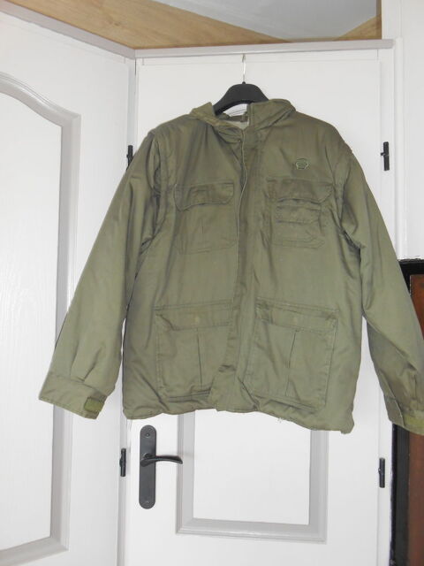 veste de chasse 
50 Danizy (02)