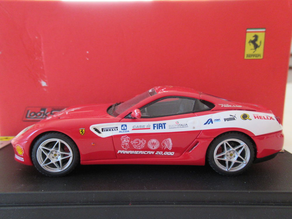 MINIATURE FERRARI 1/43 Jeux / jouets