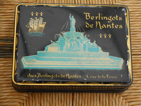 Boite vide de berlingots de Nantes 12 Nieuil-l'Espoir (86)
